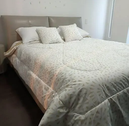 Hermoso Departamento En Quito La Carolina