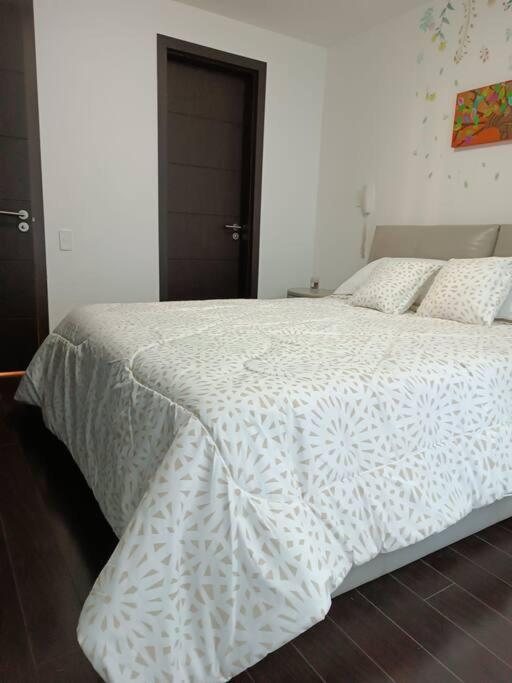Hermoso Departamento En La Carolina Apartment Quito